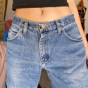Vintage distressed Wrangler cutoff Jeans